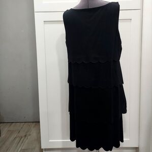 Elegant Black Sleeveless Dress
